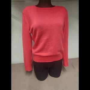 Quince women’s Mongolian cashmere crew neck sweater, small